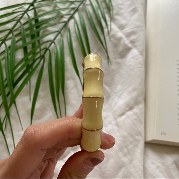 Custard and Gold Vintage Inspired Bangle Bracelet - Picture 5 of 5